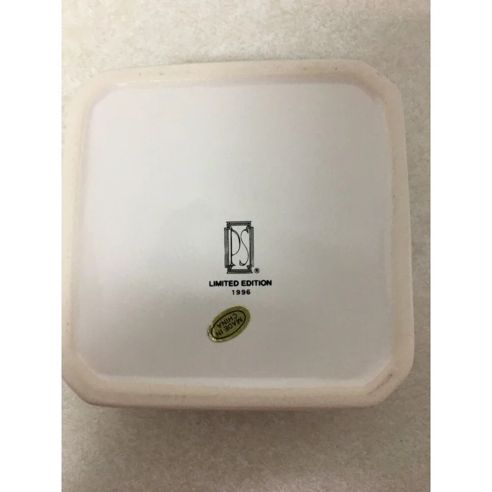 Paul Sebastian PS 1996 Limited Edition Ivory And Gold Trimmed  Trinket Box